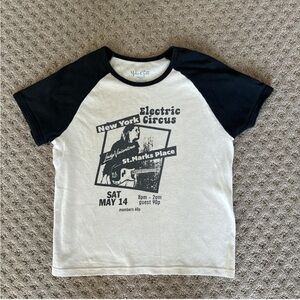 Brandy Melville J Galt T-shirt